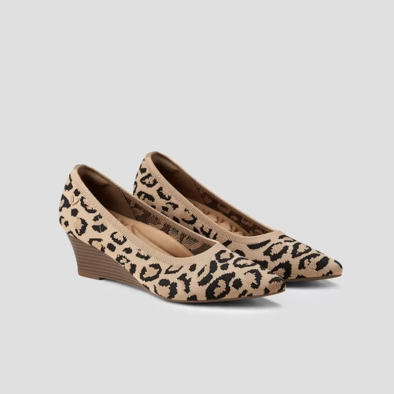 VIVAIA Aria Wedge Pro | Aria Pointed-Toe Wedge In Leopard-Sustainable & Washable |