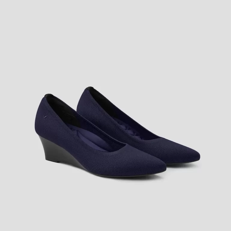 VIVAIA Aria Wedge Pro | Aria Pointed-Toe Wedge In -Sustainable & Washable |