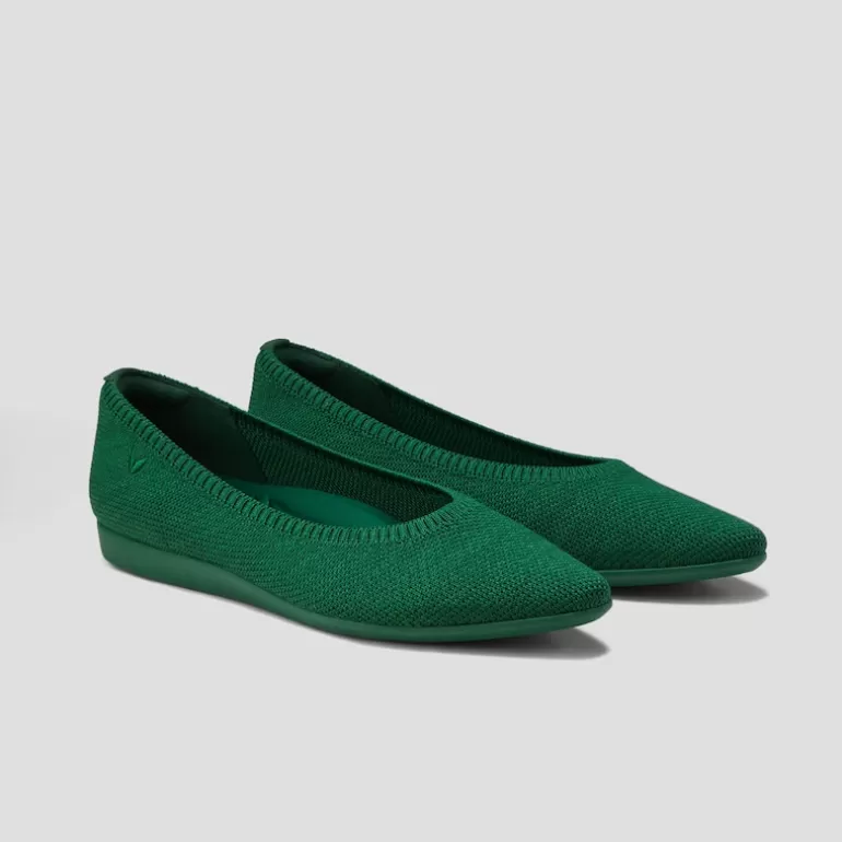 VIVAIA Walker | Aria Walker Lightweight Pointed-Ballet Flats In |