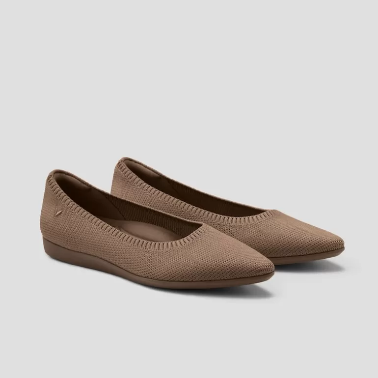 VIVAIA Walker | Aria Walker Lightweight Women Pointed Flats In |