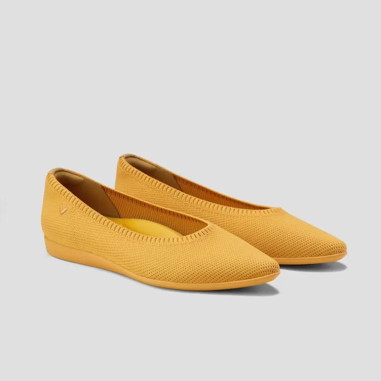 VIVAIA Walker | Aria Walker Lightweight Women Pointed Flats In |