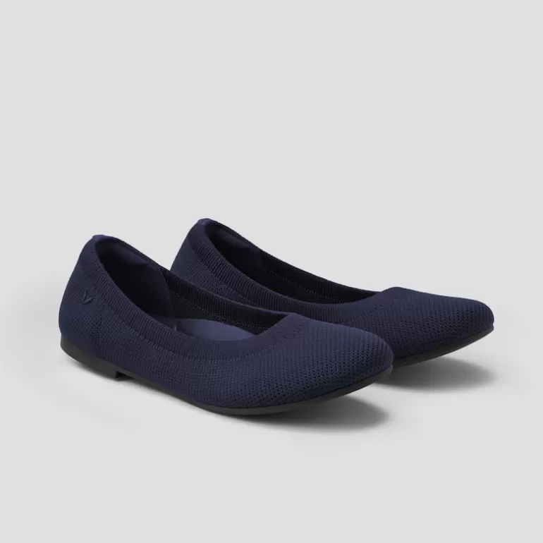 VIVAIA Claire | Claire Round-toe Flat  in -Sustainable & Washable |