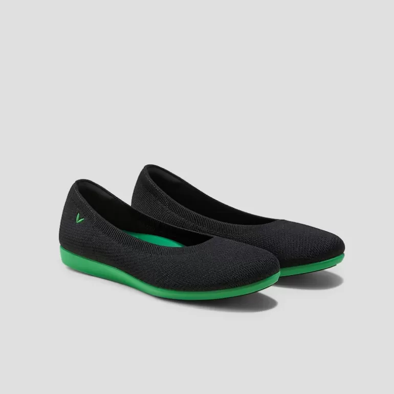 VIVAIA Walker | Claire Walker Round-Toe Flats In |