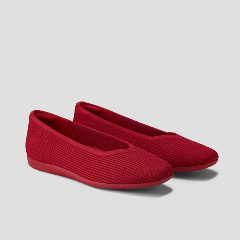 VIVAIA Walker | Margot Walker Lightweight Square-Toe V-Cut Flats In |