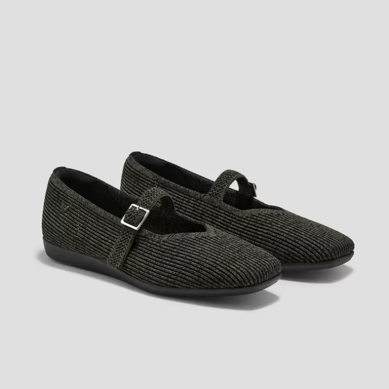 VIVAIA Mary-Jane | Walker | Margot Walker Mary-Jane Lightweight Square-Toe Mary-Jane In |