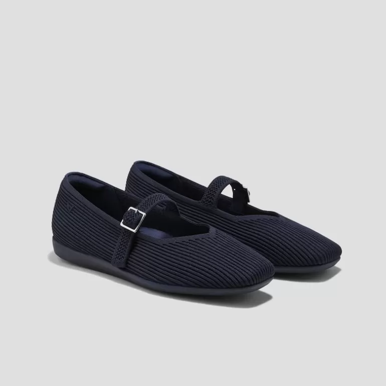 VIVAIA Walker | Mary-Jane | Margot Walker Mary-Jane Lightweight Square-Toe Mary-Jane In |